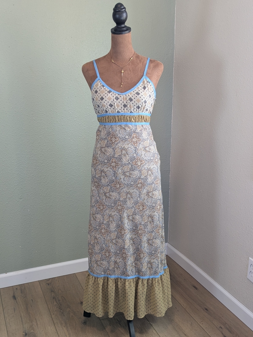 Vtg 90s/Y2K Mlle Gabrielle Mixed Print Paisley Maxi Dress